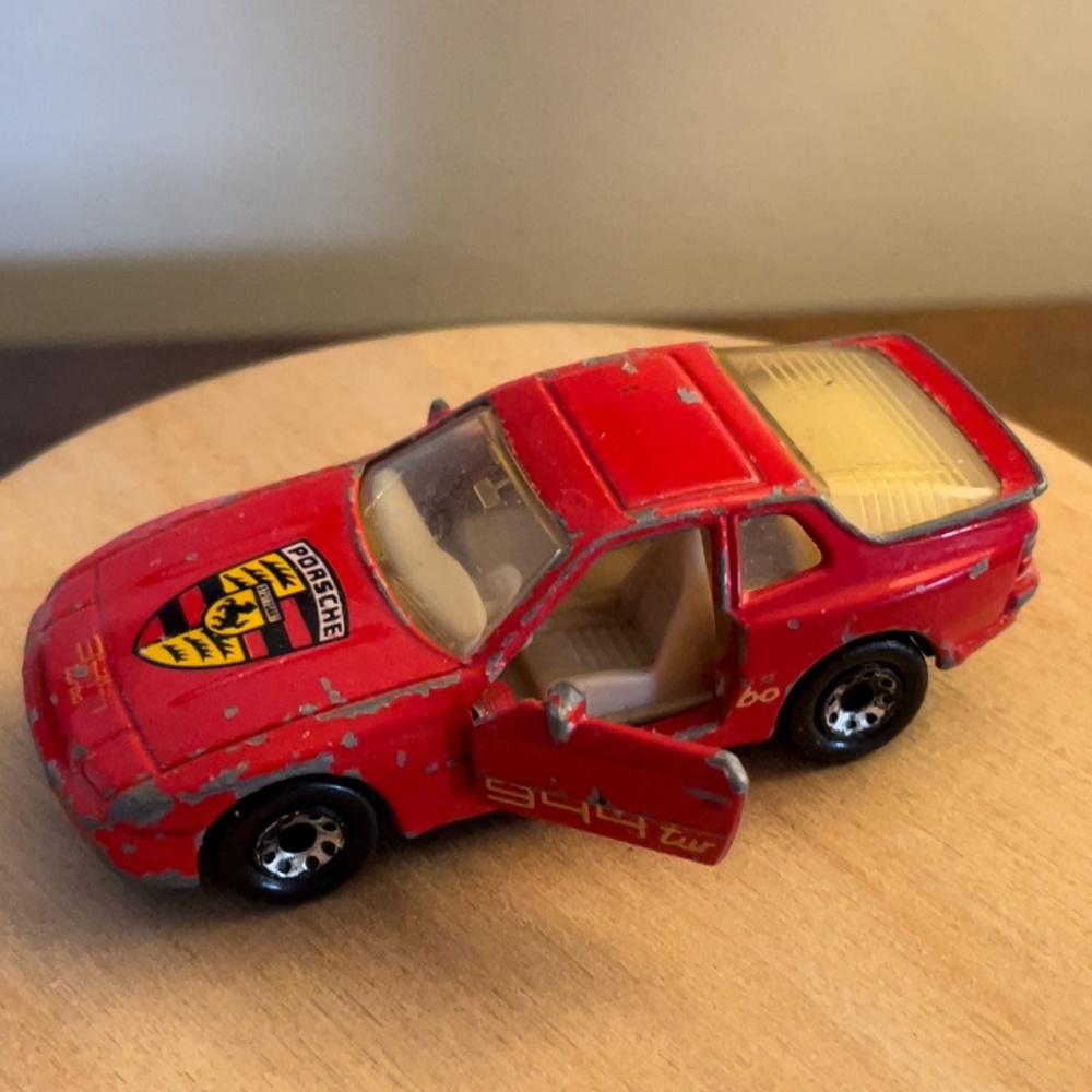 Vintage 1987 Matchbox Porsche red toy car